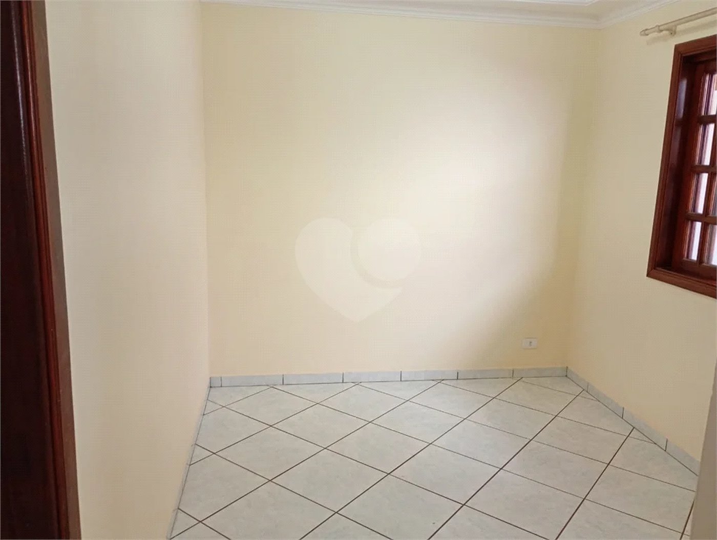 Casa térrea com edícula, com 4 dormitórios à venda no Condomínio Residencial Parque Taquaral em Piracicaba/SP.