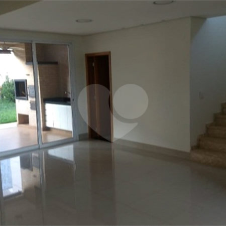 Casa térrea no Condomínio Residencial San Marco- Ilha Liesina.