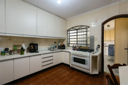 Casa à venda com 4 quartos, sendo 2 suítes,  em Vila Sônia, São Paulo, SP
