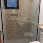 Apartamento com 37m2, 2 quartos, banheiro, sala, cozinha, quintal e SEM vaga de garagem