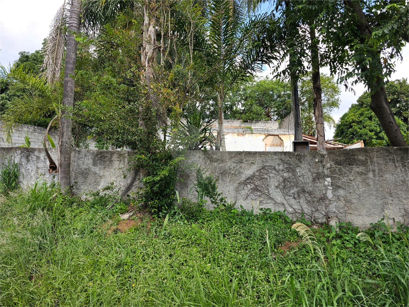 Terreno Comercial ou Residencial - Centro - 1.101m² Atibaia-SP