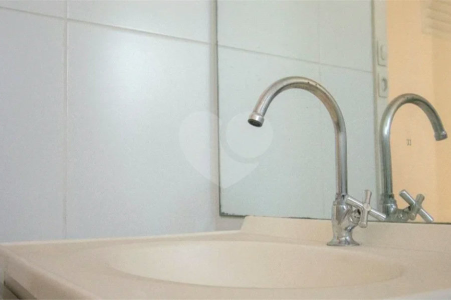 Apartamento à venda com 2 quartos em Jardim Prudência, São Paulo, SP