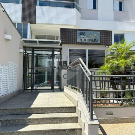 Apartamento com 77m² , 2 dormitórios , sendo 1 suíte , 2 vagas de garagem , a venda no bairro Rudge Ramos.