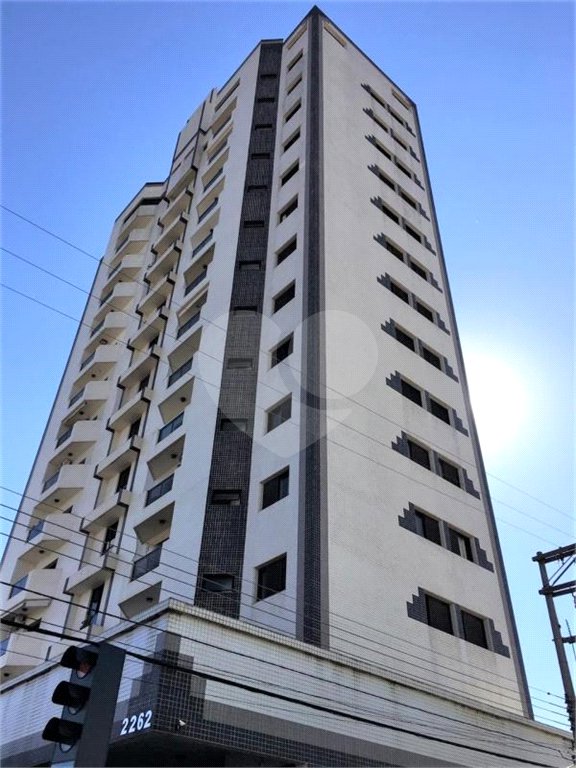 Apartamento Cobertura, no Condomínio Porto Sol.