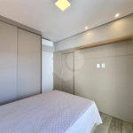 Indaiatuba - Sp - Condominio Maria Candida - R$ 2.250.000,00 - 3 suítes, sendo 1 master com closet e banheiro com duas cubas e dois chuveiros - Escritório - Piscina em Alvenaria aquecida e Hidro com Iluminação - Ar Condicionado instalado em todos os quartos, escritorio, sala e area gourmet