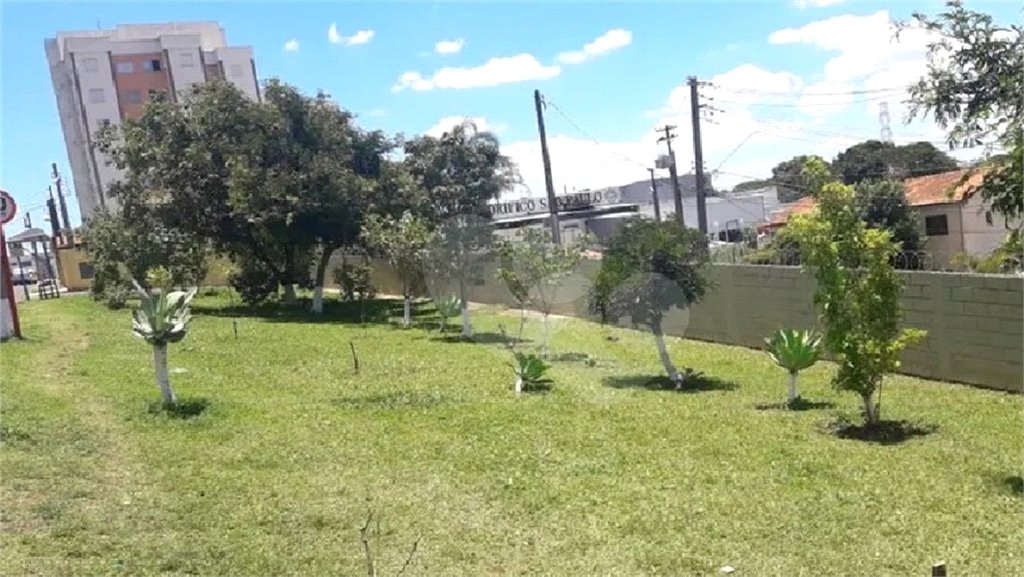 Apartamento Condomínio Residencial De Vitro – conforto, segurança e lazer acessível!