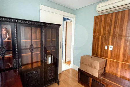 Apartamento á venda - Ipiranga
