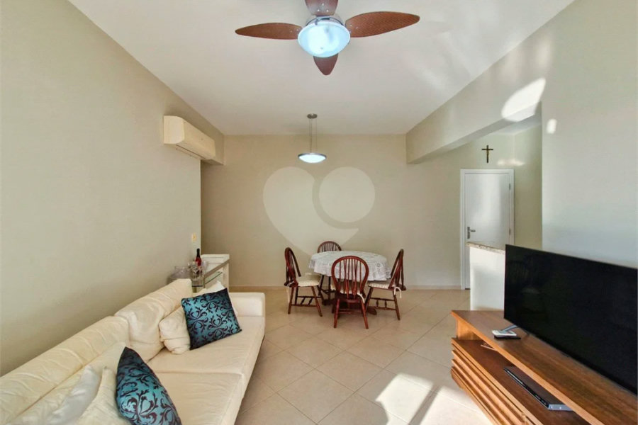 Apartamento à venda com 3 quartos, sendo 1 suíte,  em Riviera de São Lourenço, Bertioga, SP