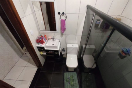 CASA A VENDA NO BAIRRO NOVO HORIZONTE COM 200M², 4 DORMITÓRIOS, 2 BANHEIROS, 2 VAGAS, SJC