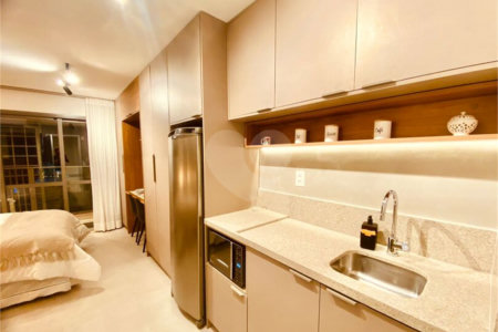 Studio com 23m2 no Campo Belo.
