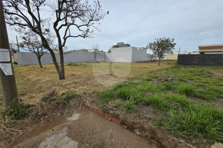 Terreno 12 X25, 300m² Jardim Decresci.
