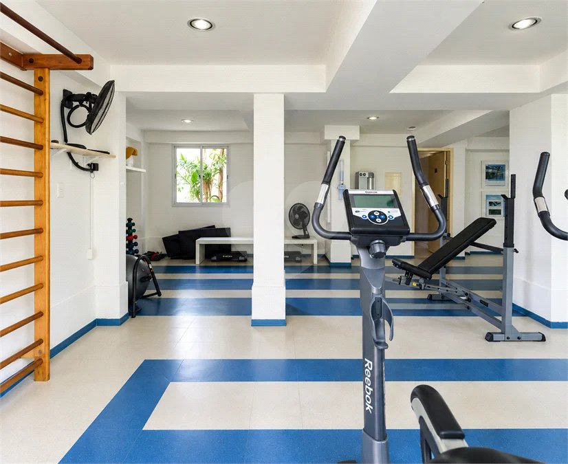 Apartamento com 2 dormitórios e 1 vaga em Nova Petrópolis, com piscina, academia, brinquedoteca, churrasqueira e portaria 24 horas. Excelente localização.