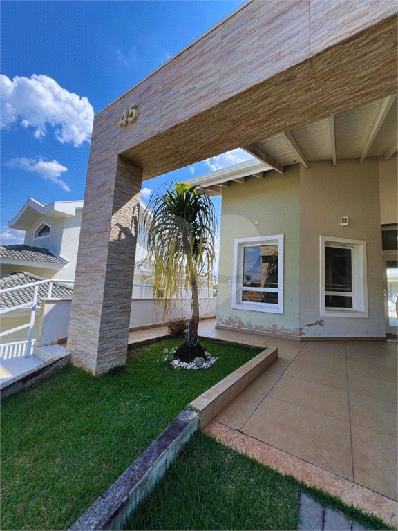 Apresento essa belíssima casa no Condomínio Delle Stelle - Louveira SP