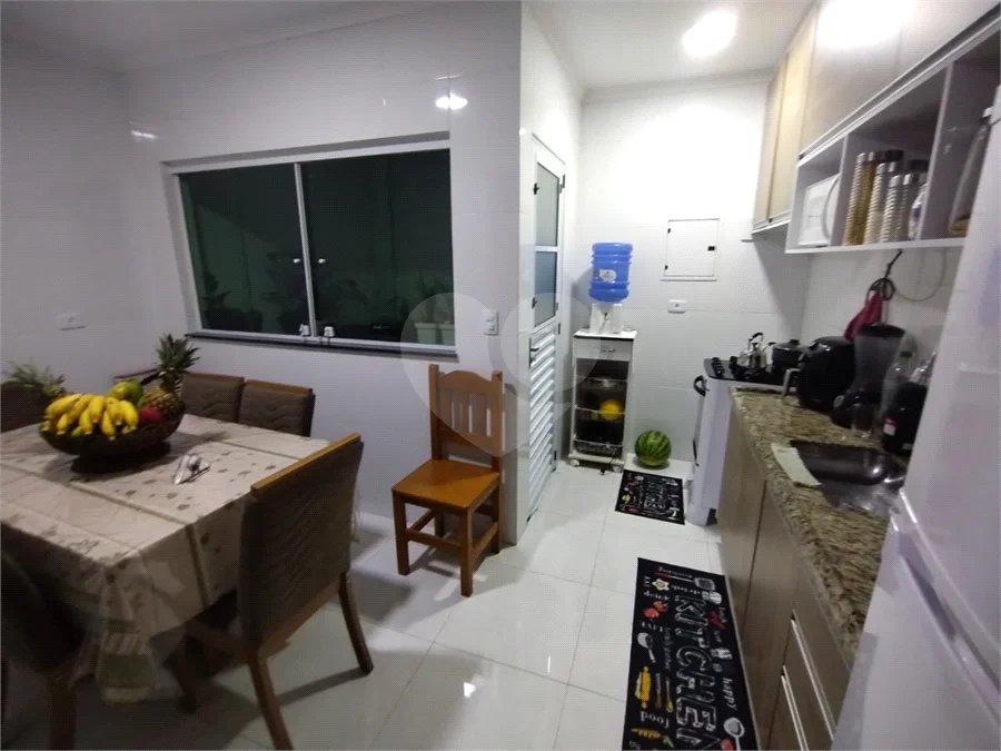 Casa condominio Fechado Agua Fria 68 mts - 02 suites, lavabo, 03 wcs, Sala Ampla, Cozinha Planejada, Lavanderia. 01 Vaga Garagem e Elevador.