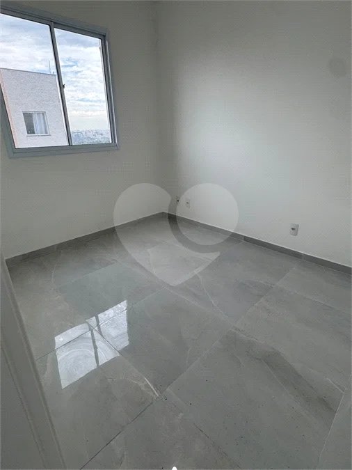 Apartamento á venda - Parque Bristol