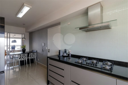 APARTAMENTO IPIRANGA COM 4 SUÍTES E 3 VAGAS - REFORMADO!