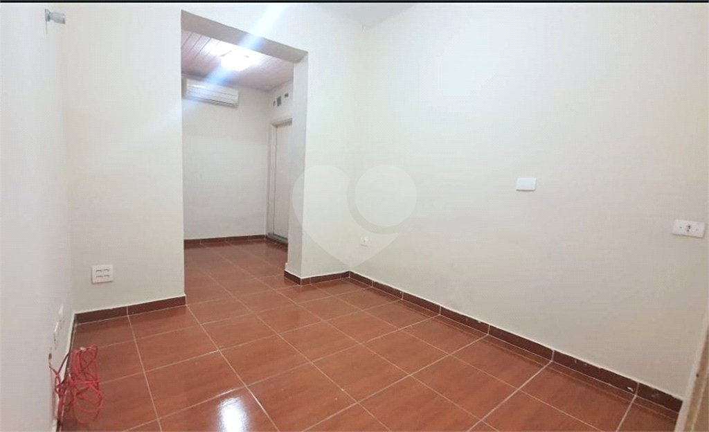 Casa de Vila Tombada 2 dormitórios/ 2 banheiros/ 1 vaga em Higienópolis