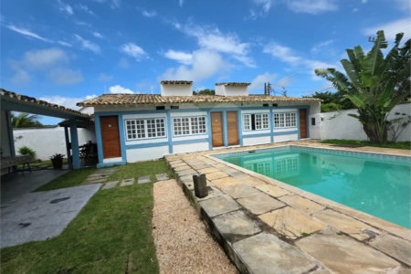Pousada à Venda na Marina, Búzios – 14 Suítes com Potencial de Ampliação