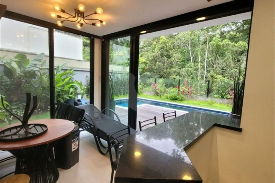 Villagio à venda com 4 suítes em Riviera de São Lourenço, Bertioga, SP