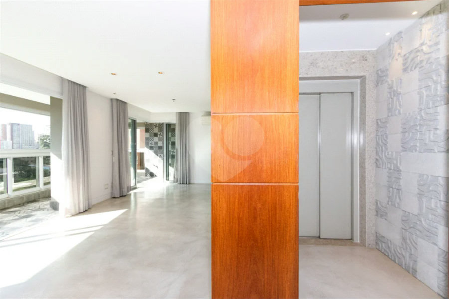 Vila Clementino - 161 m² | 2 dormitórios, com possibilidade de 3 | suíte master | 3 vagas | depósito