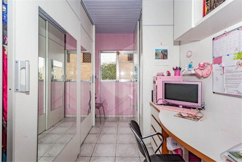 Apartamento de 1 dormitório com 42m2. sem vaga