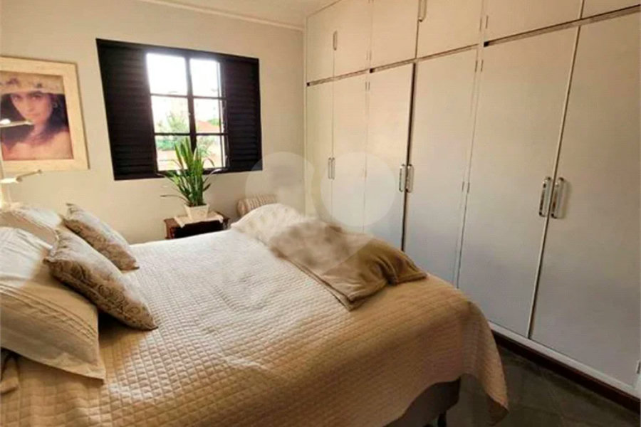 Casa à venda com 4 quartos, sendo 1 suíte, no centro de Piracicaba- SP