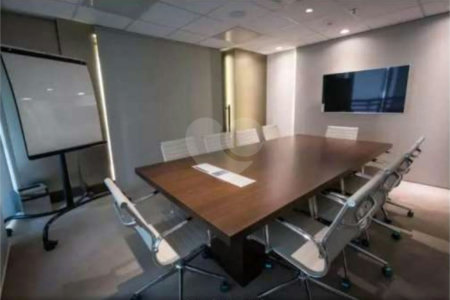 Loft / sala em Consolação