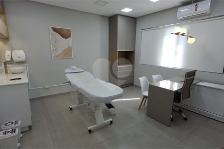 Sobrado para alugar com 3 quartos em Campo Belo, São Paulo, SP