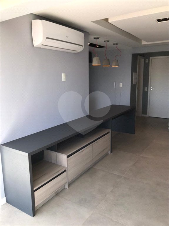 Vila Mascote 1 suite 1 vaga Maravilhoso padrão de acabamento Com Ar Condicionado