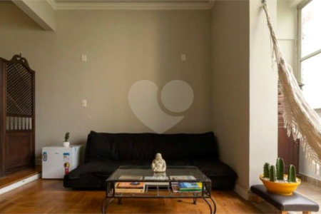 Apartamento de 1 quarto à venda na Bela Vista, 40 m2