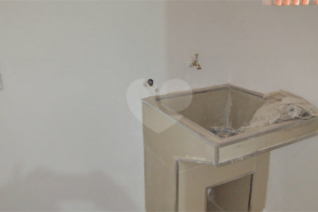 Apartamento no Condomínio Residencial Itaipu