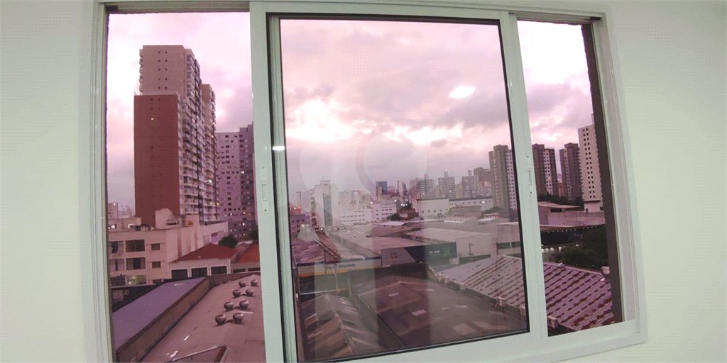 Apartamento tipo Studio em frente ao Metrô Brás - Centro - São Paulo - SP