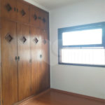 Casa à venda com 4 quartos, sendo 1 suíte,  no Centro, Vinhedo, SP
