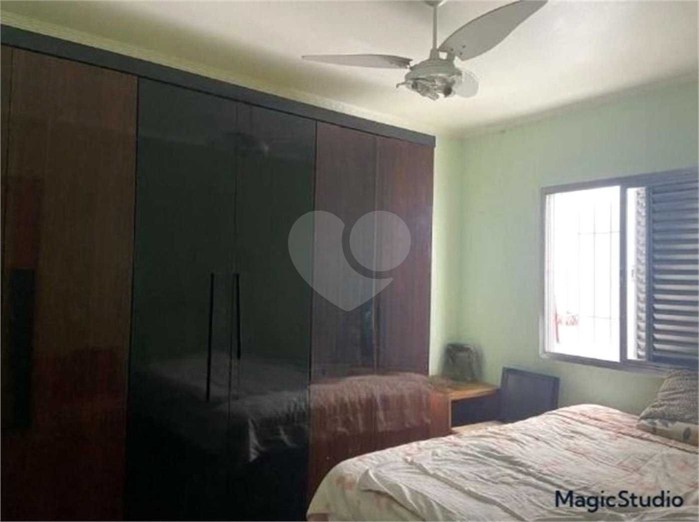 Casa com 180m², 3 dormitórios, sendo 1 suíte, 2 vagas, à venda na Vila Prudente.