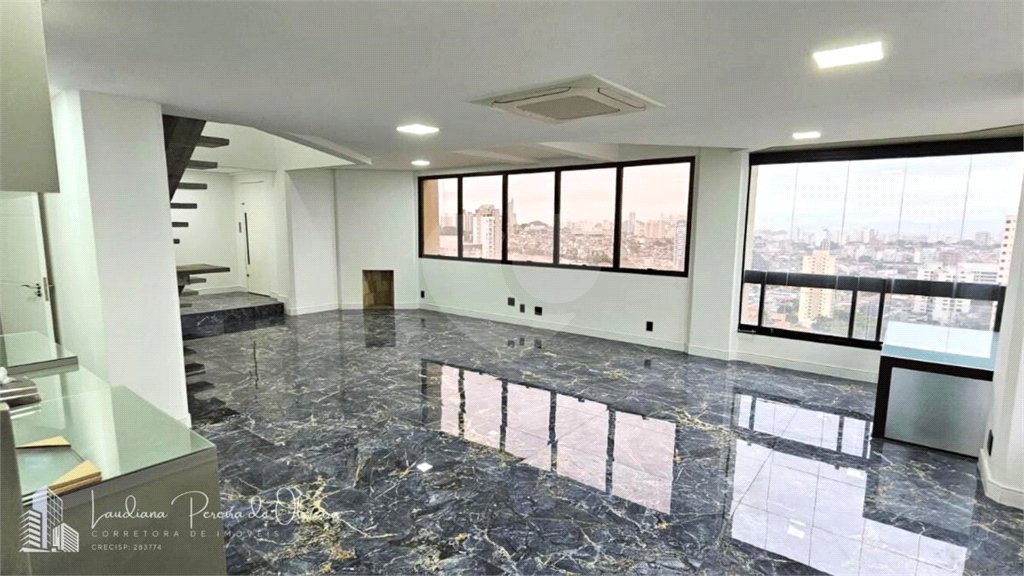 Apartamento à Venda com 210m² com 3 dormitórios e 3 vagas em Perdizes - Estuda permuta .