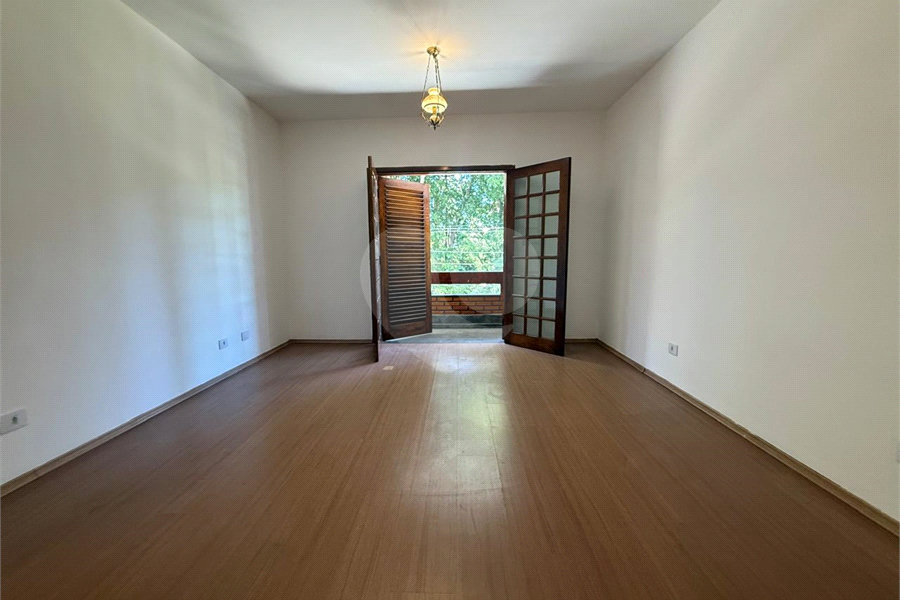 Amplo sobrado para Venda ou Locação - Zona Norte