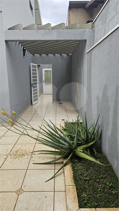 Casa Locação e Venda Condomínio Portal de Itaici 04 Dormitórios 02 suítes