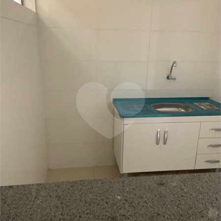 Apartamento disponível para locação no bairro Bela Vista.