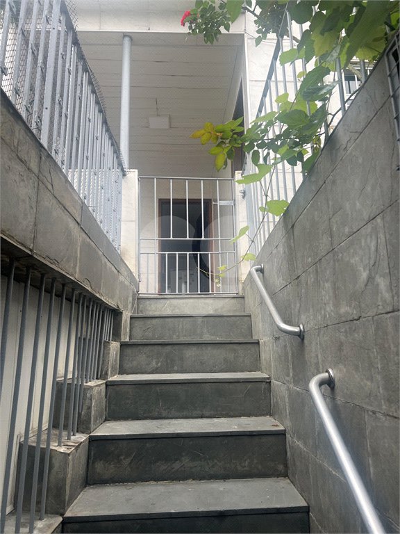 Sobrado á venda - Cidade Ademar