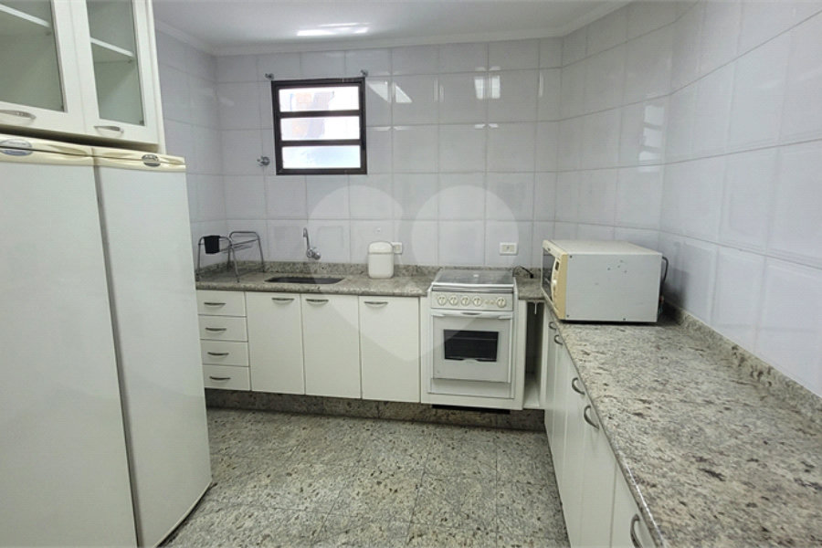 Sobrado de alto padrão com piscina e sauna no Jardim França