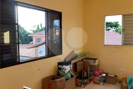 Casa Térrea à venda com 3 quartos, sendo 1 suíte,  em Socorro, São Paulo, SP