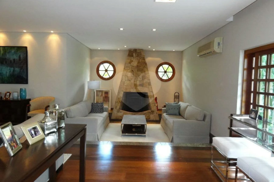 CASA TÉRREA ALTO PADRÃO NO TREMEMBE