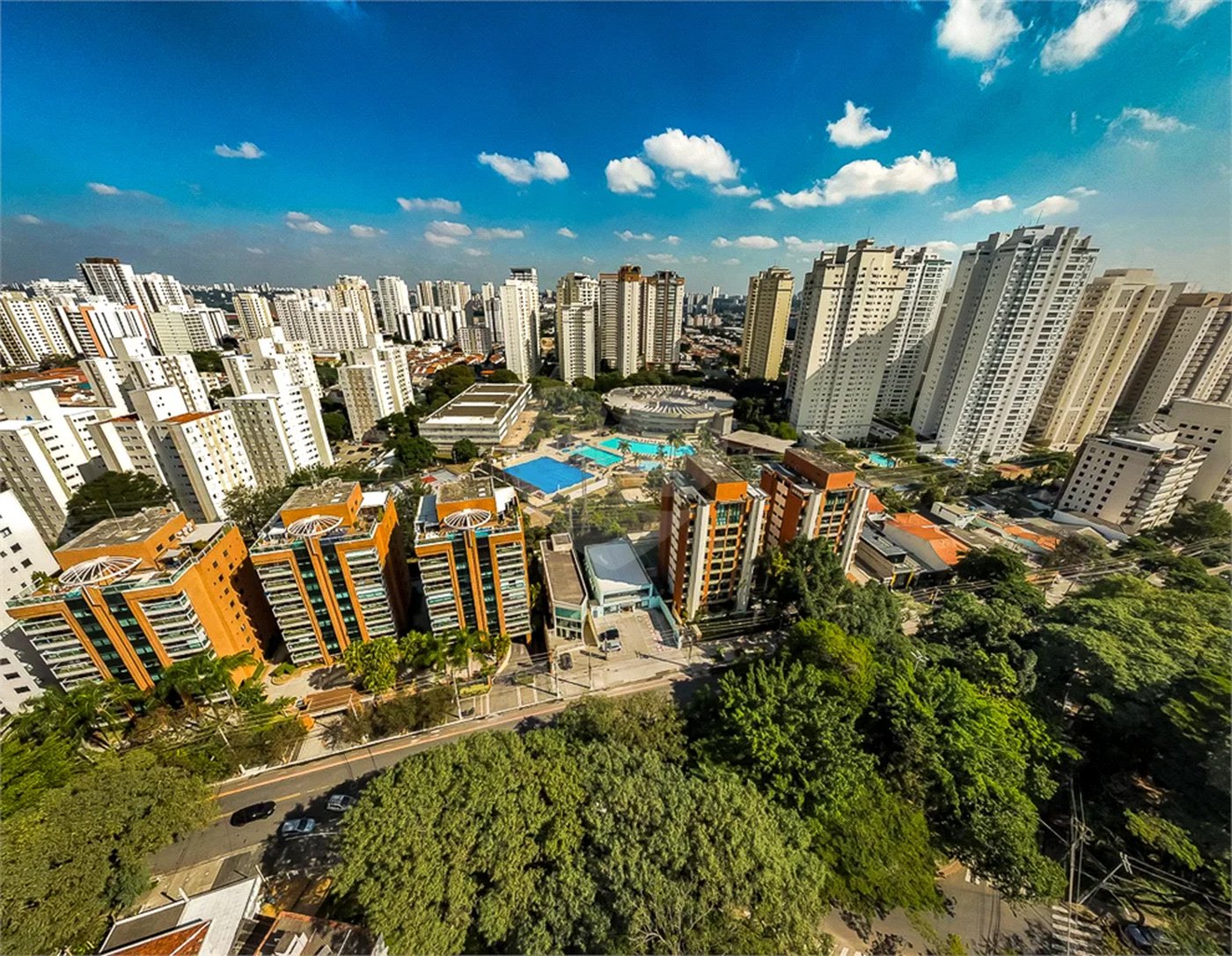 Prédio inteiro comercial á venda e locação na Vila Leopoldina.