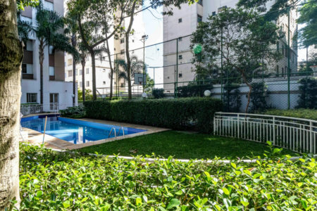 Apartamento à venda com 3 quartos, sendo 1 suíte,  em Jardim Esmeralda, São Paulo, SP