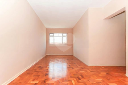 Apartamento espaçoso próximo ao Metrô Santa Cecília com forte potencial de valorização