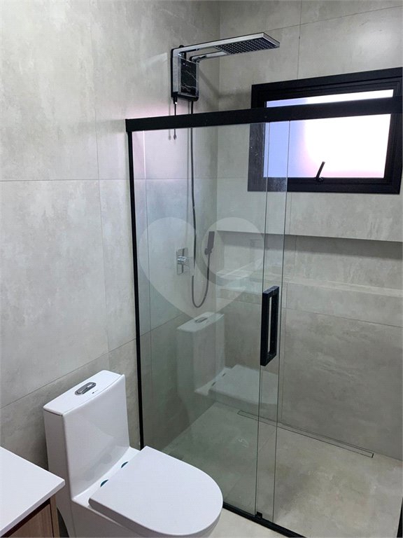 Casa à venda com 3 suítes no condomínio Village Ipanema I, Araçoiaba da Serra - SP