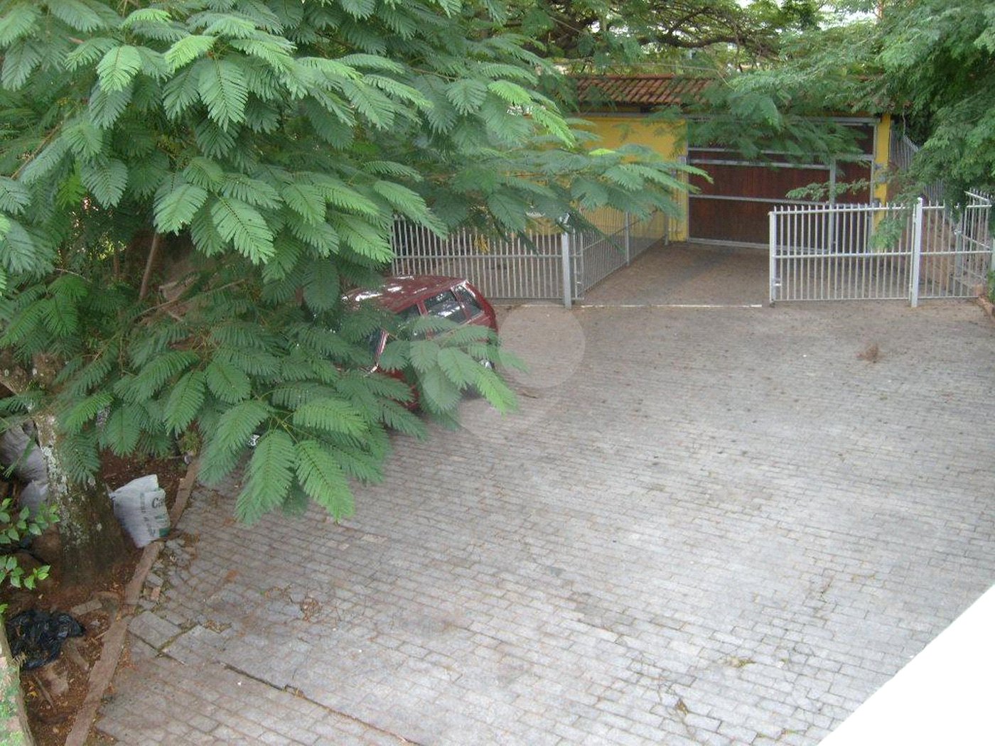 Casa à venda ou para alugar com 4 quartos, sendo 2 suítes,  no Centro, Vinhedo, SP