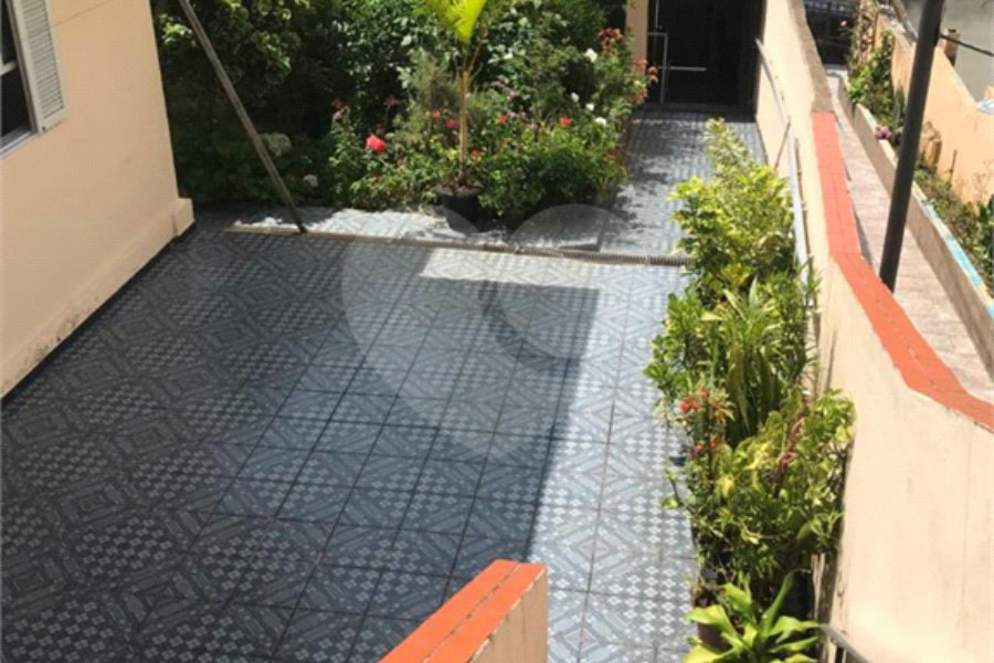 Sobrado à venda com 10 quartos, sendo 2 suítes, em Pirituba, São Paulo, SP