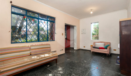 Sobrado à venda com 2 quartos em Campo Belo, São Paulo, SP