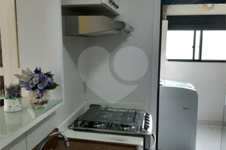 Apartamento à venda com 3 quartos, sendo 1 suíte, em Santo Amaro, São Paulo, SP